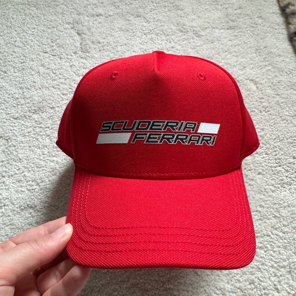 Scuderia Ferrari Other - Ferrari NWT Hat